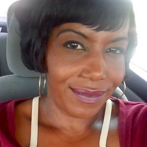 Meet your Posher, Lamonica